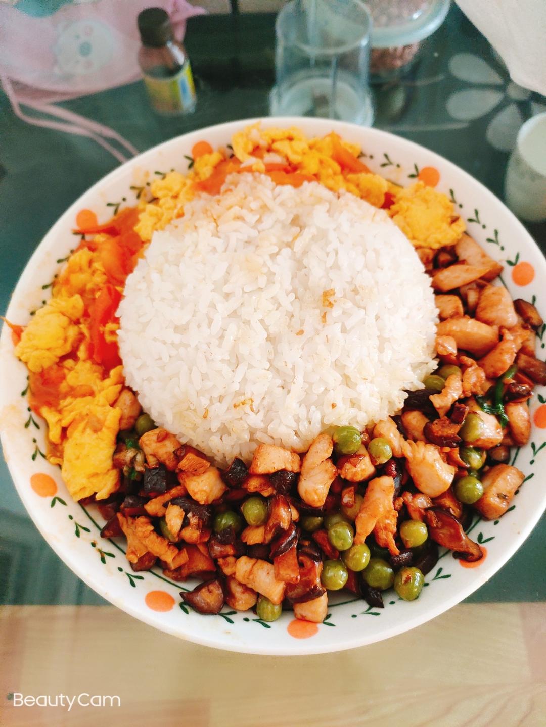 吃一次想一次❗求你们试试日式碎鸡饭吧～