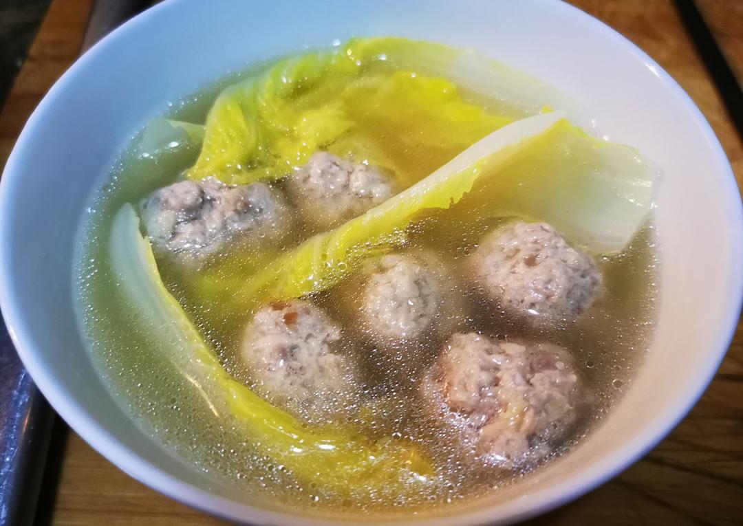 丸子娃娃菜粉丝汤