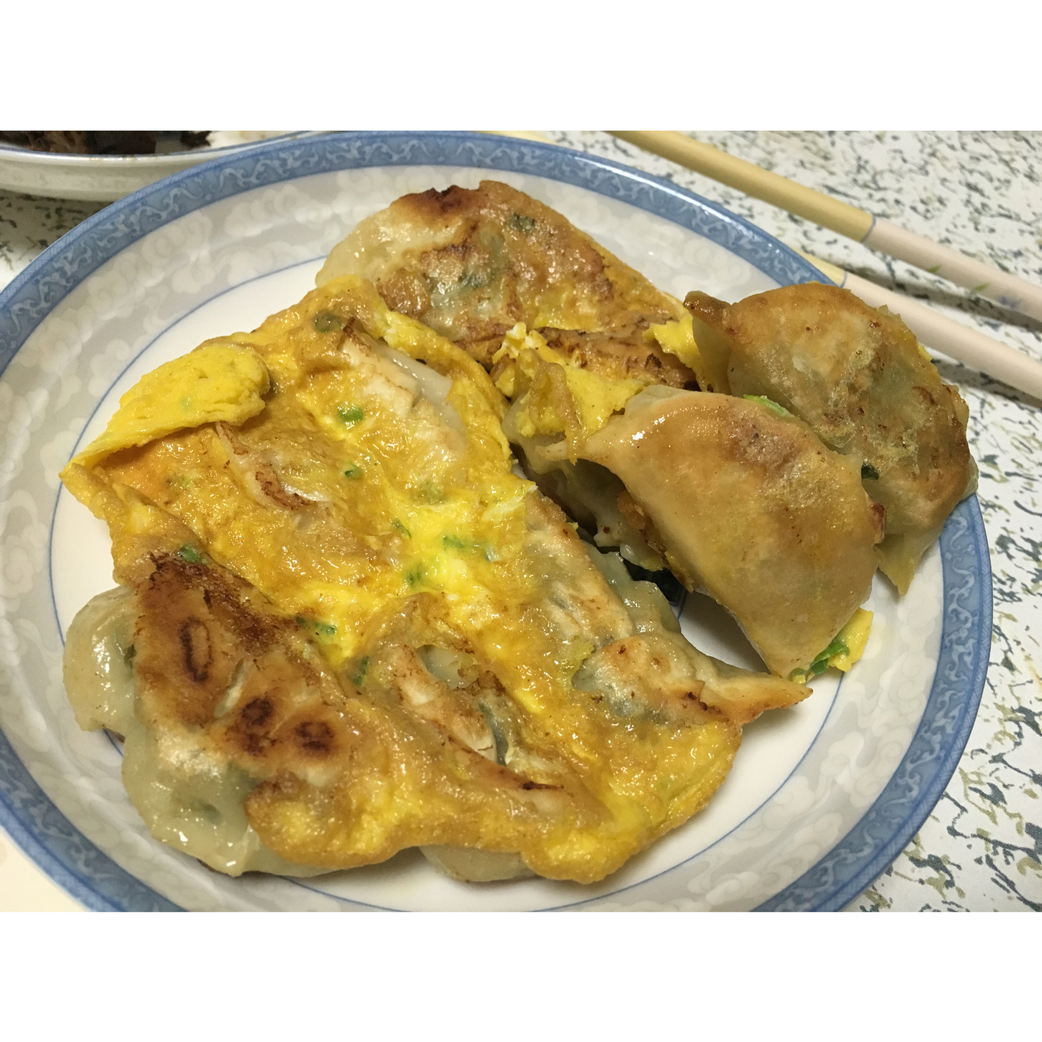 合家欢（抱蛋煎饺）
