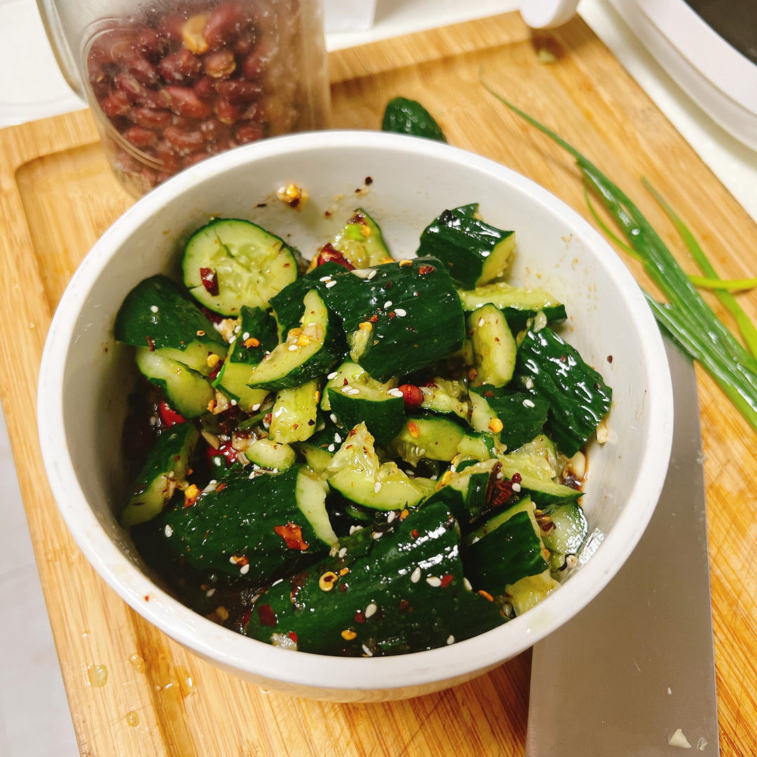 🌈酸酸辣辣巨开胃～超过瘾的凉拌黄瓜