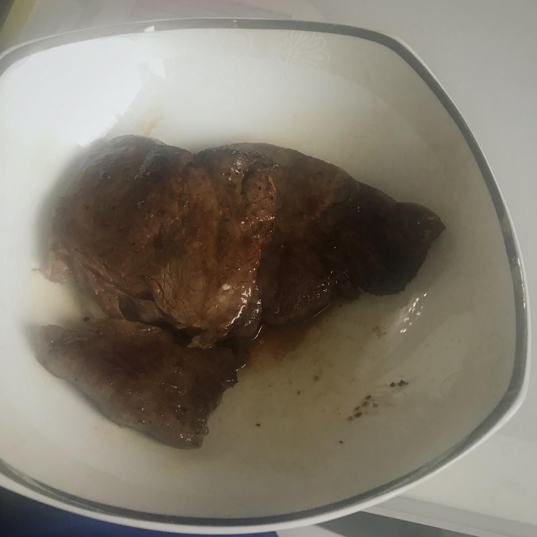 煎牛排