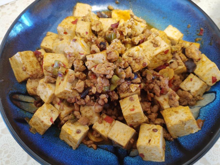 家常红烧肉末豆腐