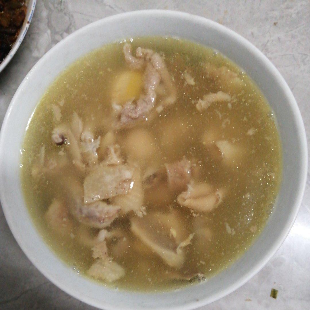 原汁原味土鸡汤