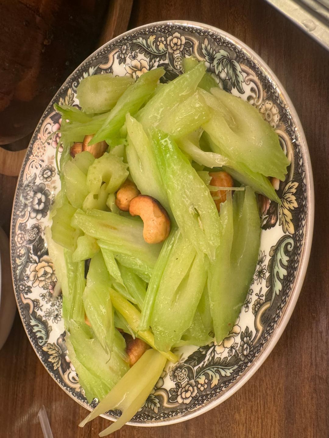 西芹炒腰果