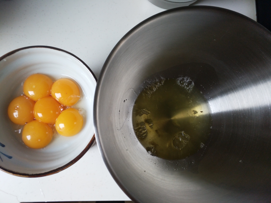 香橙古早蛋糕（烫面水浴法）的做法 步骤4