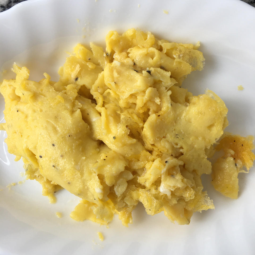 美式炒蛋 scrambled eggs