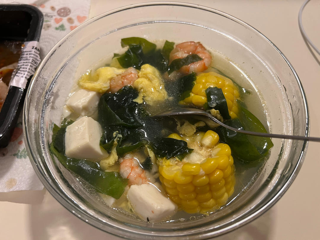 孩子增高汤 | 虾仁豆腐裙带菜汤