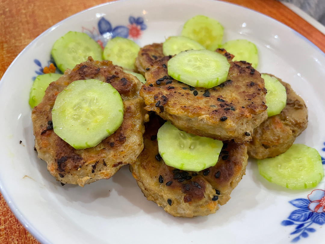 鲜嫩多汁牛肉饼