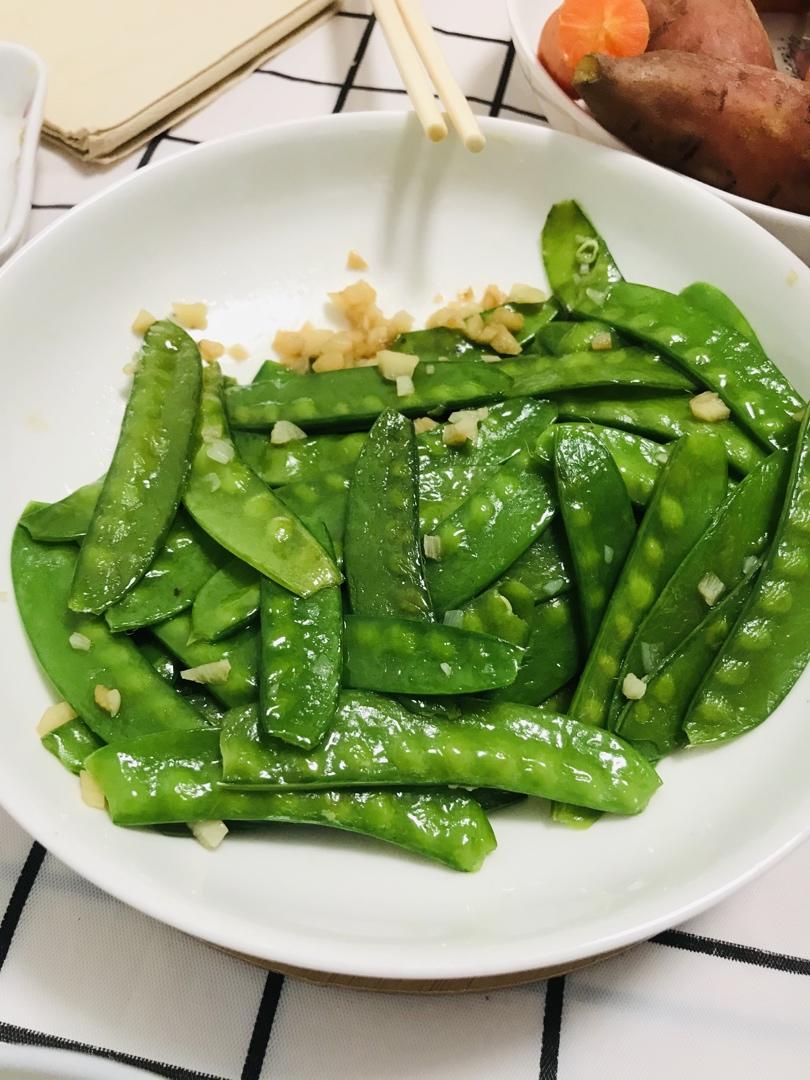 蒜蓉清炒荷兰豆，简单好做又好吃
