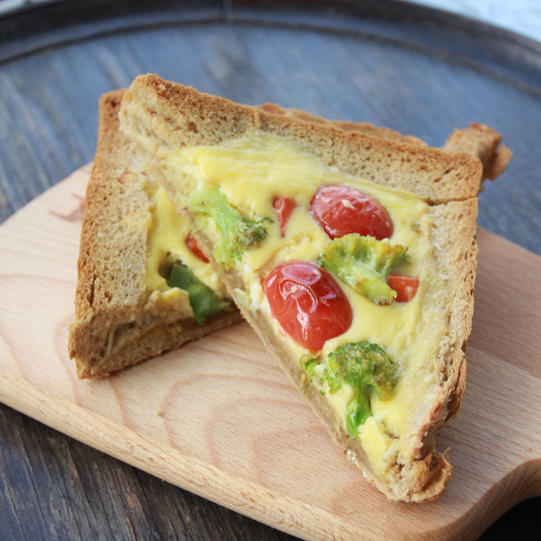 乳蛋饼厚片吐司