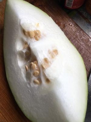 冬瓜薏米蜜枣猪横脷粉肠汤的做法 步骤1