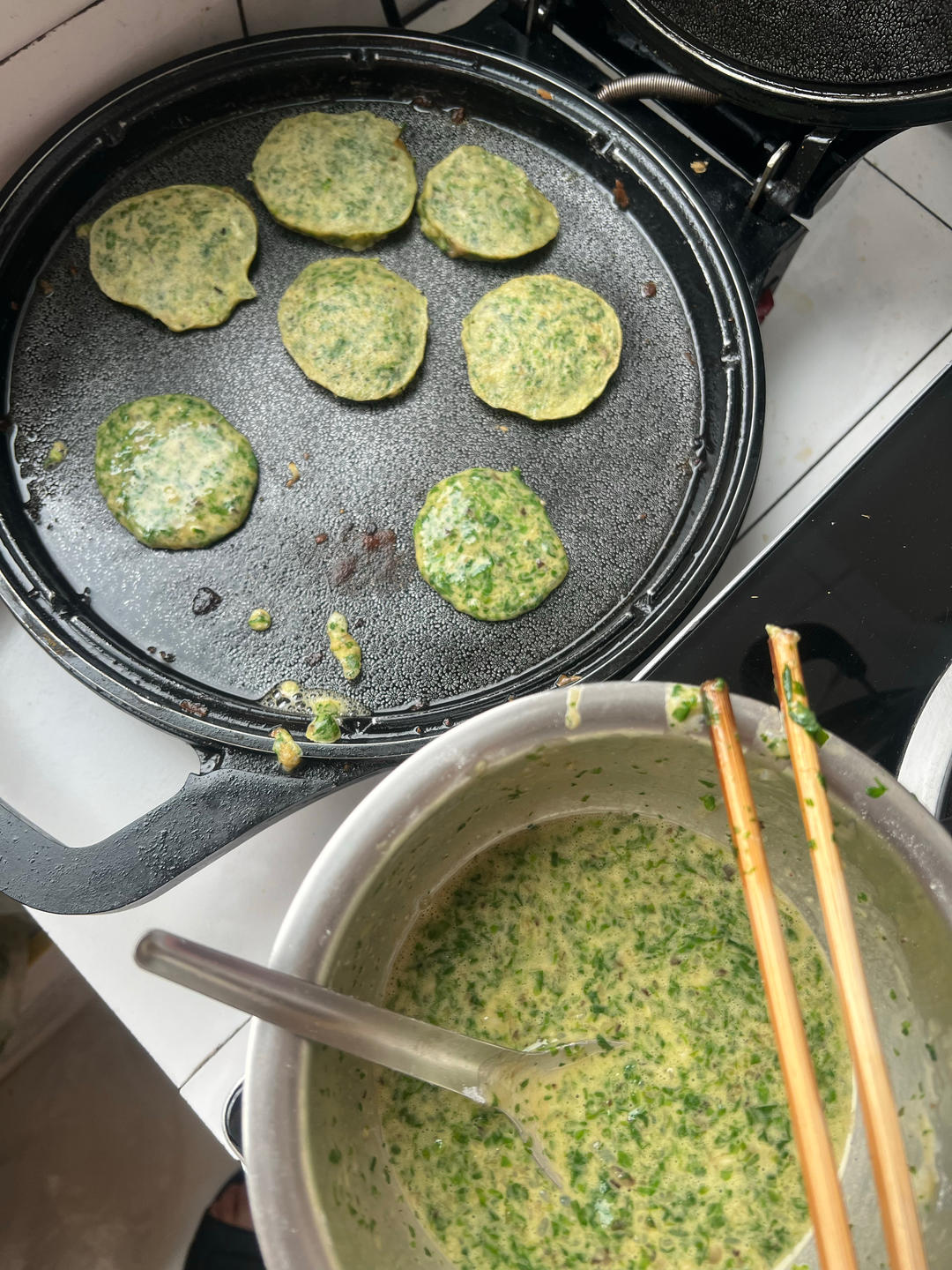 菠菜虾仁饼(可当一岁宝宝辅食)