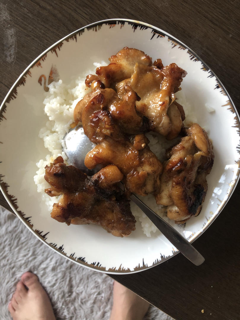 照烧鸡腿饭