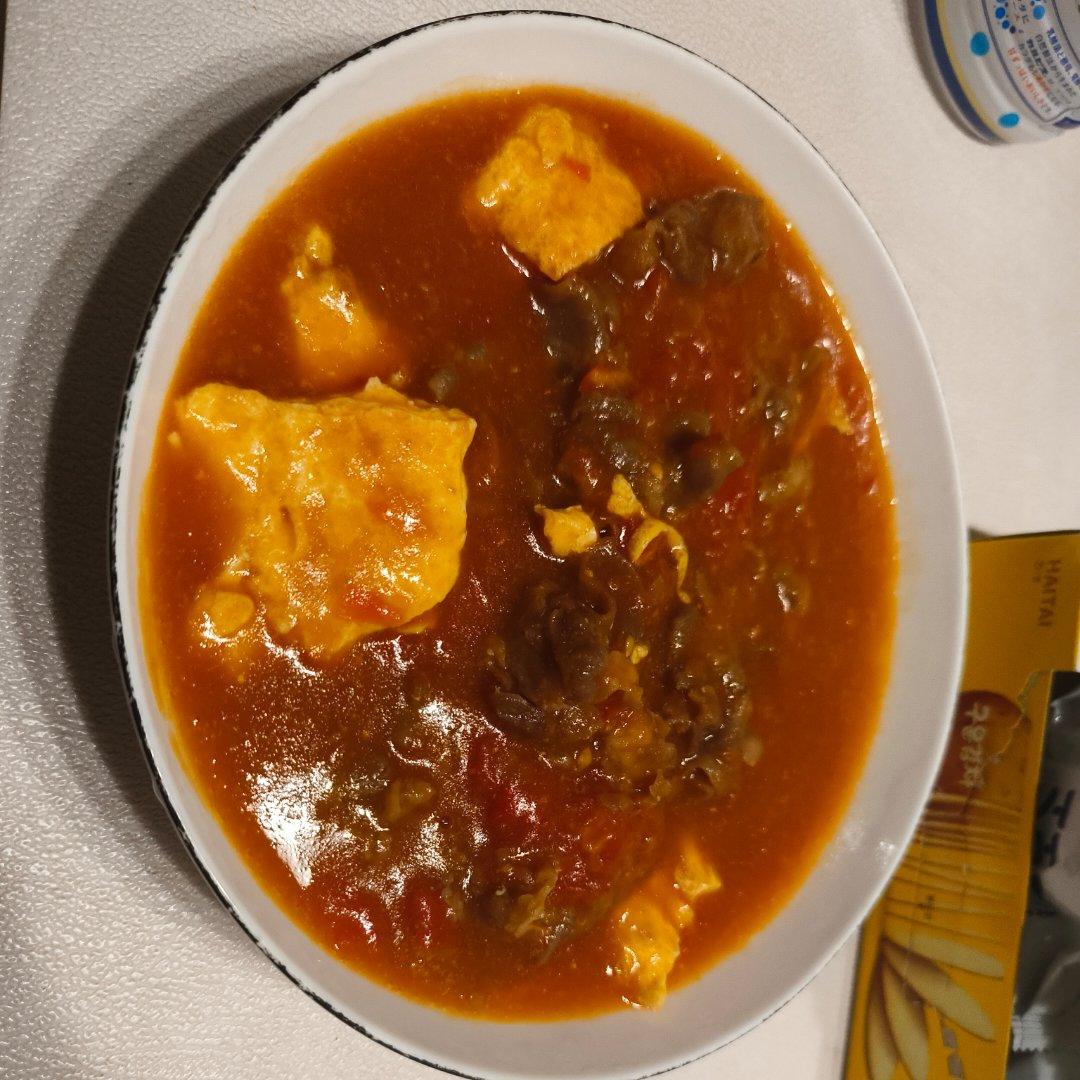 酸甜浓郁～超开胃🔥番茄滑蛋牛肉饭