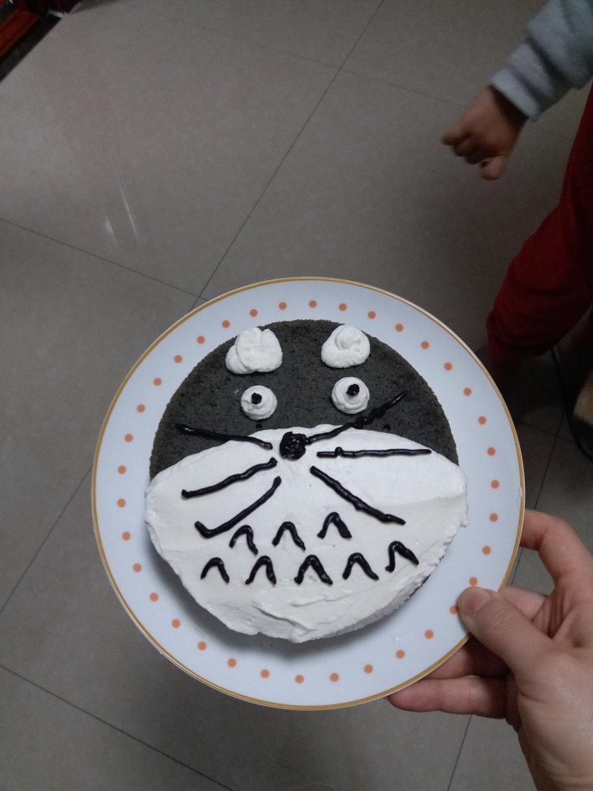 萌系龙猫戚风蛋糕