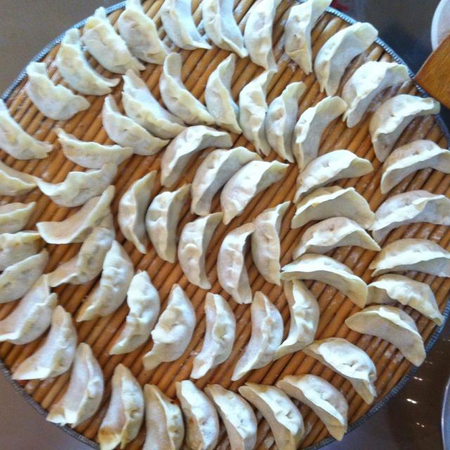 胡萝卜香菇肉馅饺子的做法