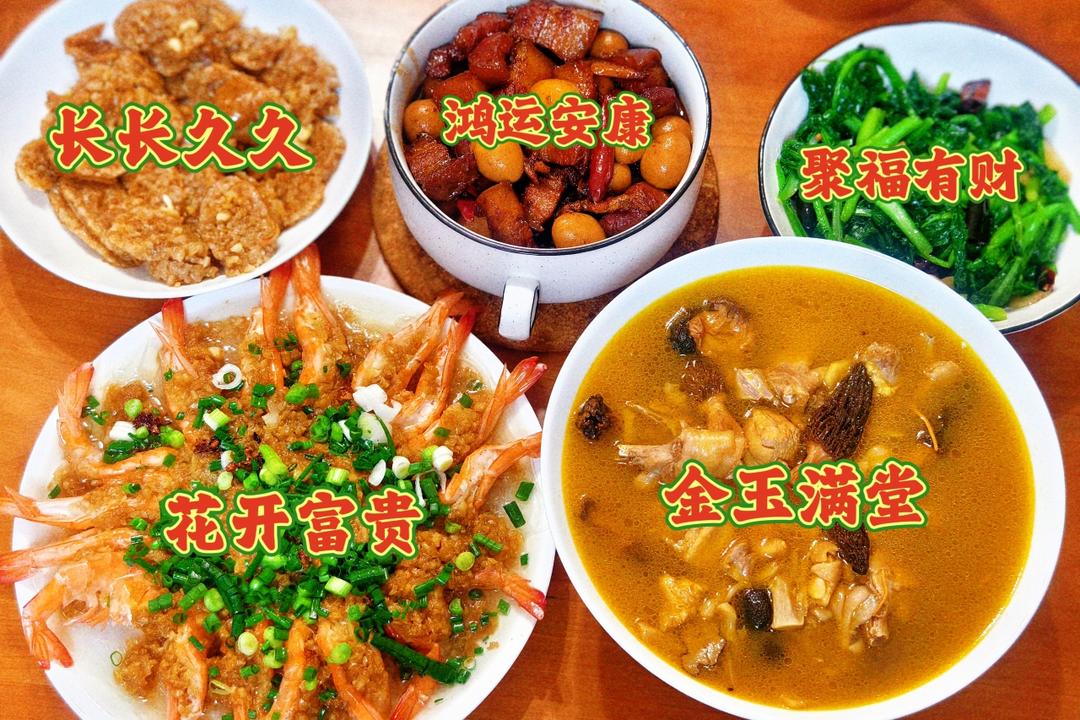 红烧肉炖鹌鹑蛋