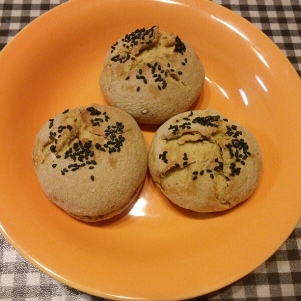 芝麻小烤饼