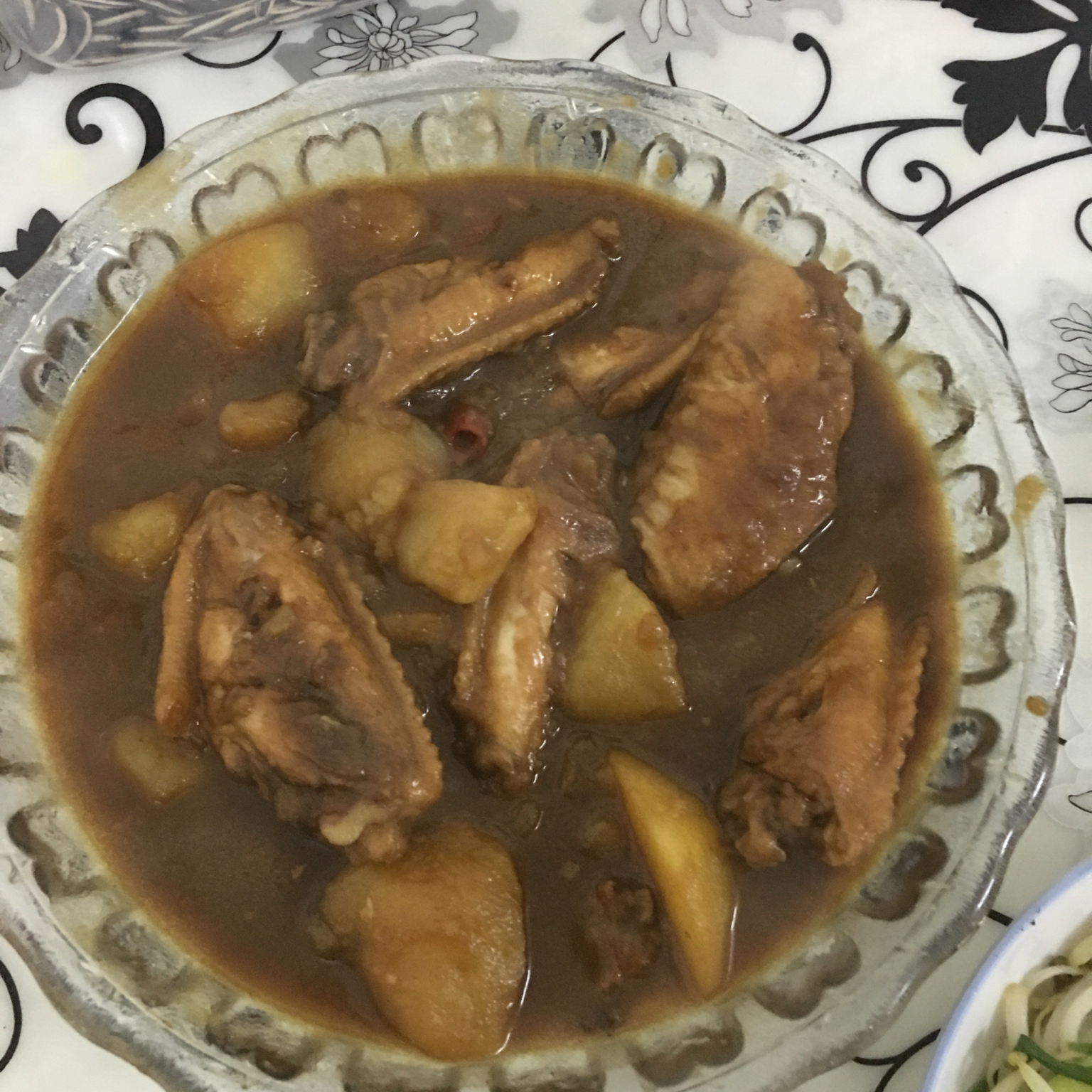土豆炖鸡翅（快手零失败）