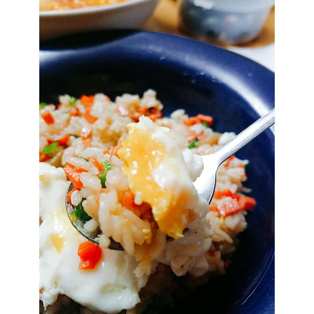 小时候的酱油炒饭