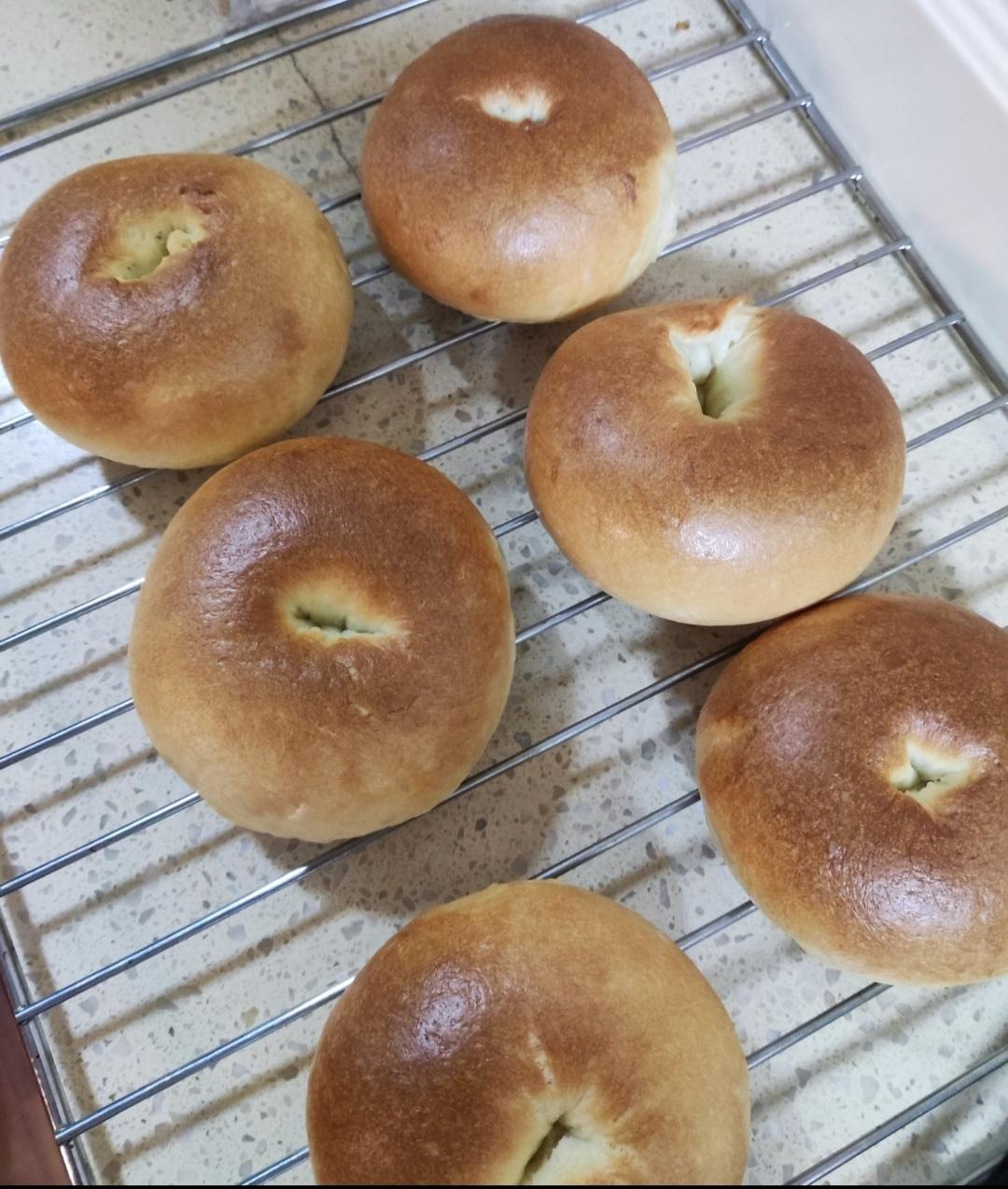 曼食慢语丨面包届顶流！钻石贝果的奥义我悟了！