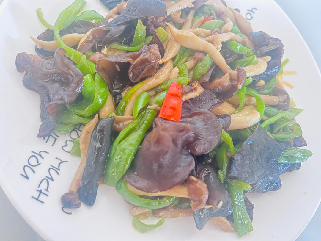 营养美味的素炒蟹味菇