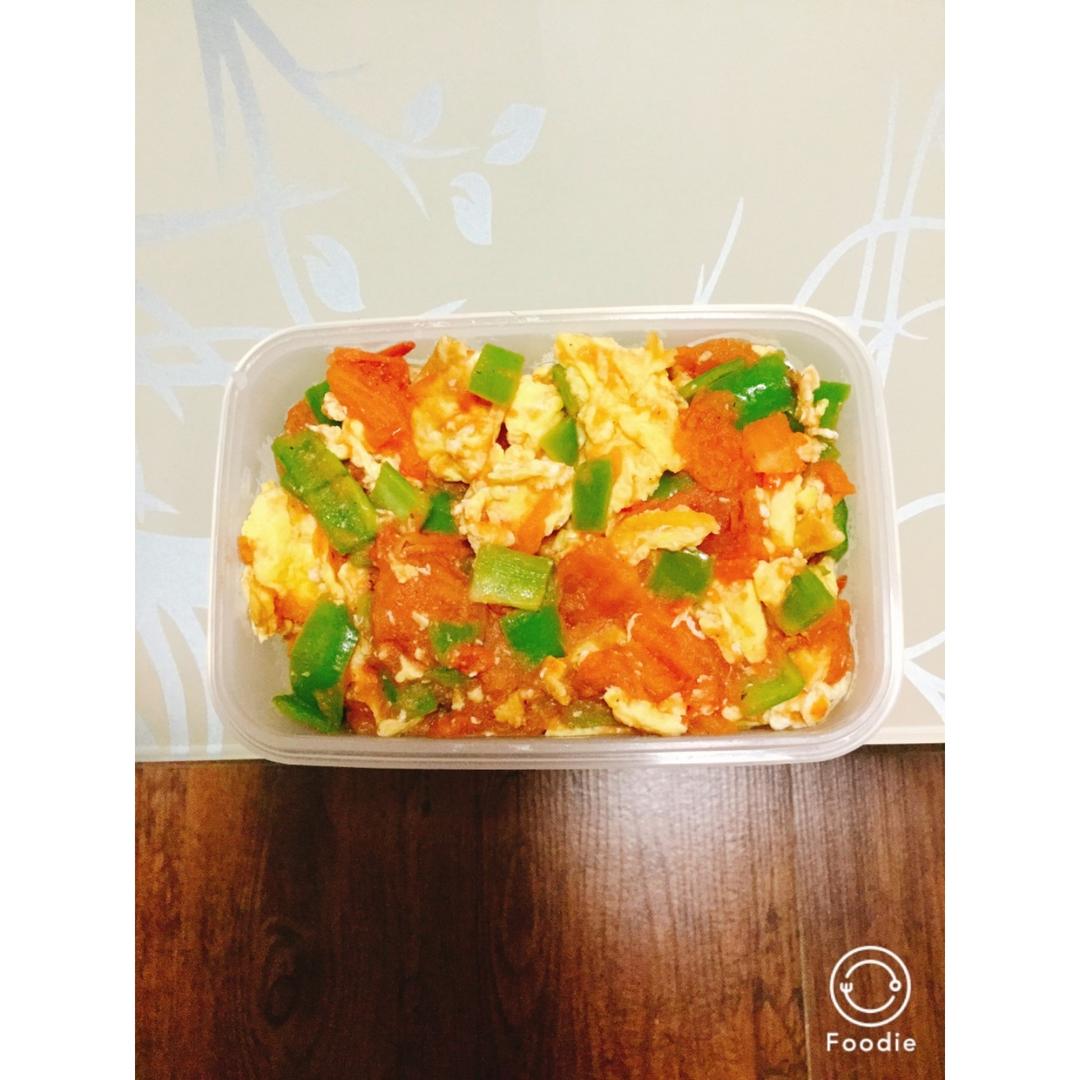 尖椒西红柿蛋饭