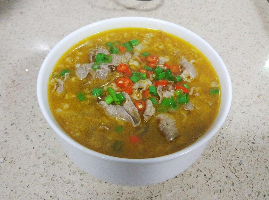 酸汤肥牛