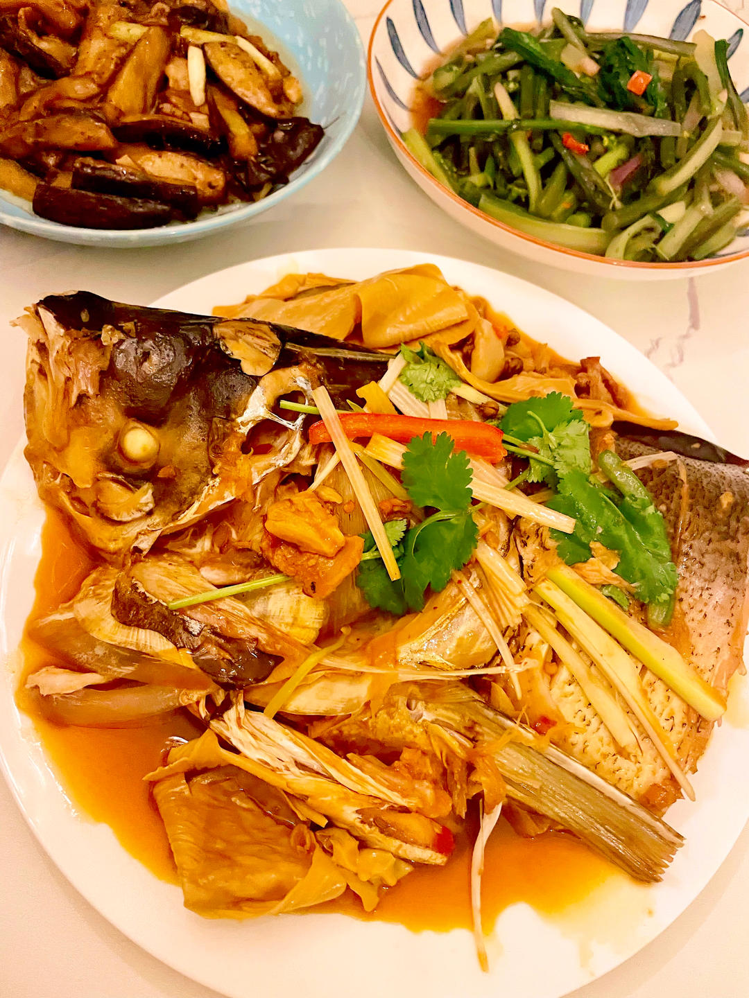 鱼头泡饼 炖鱼头（家庭版旺顺阁）