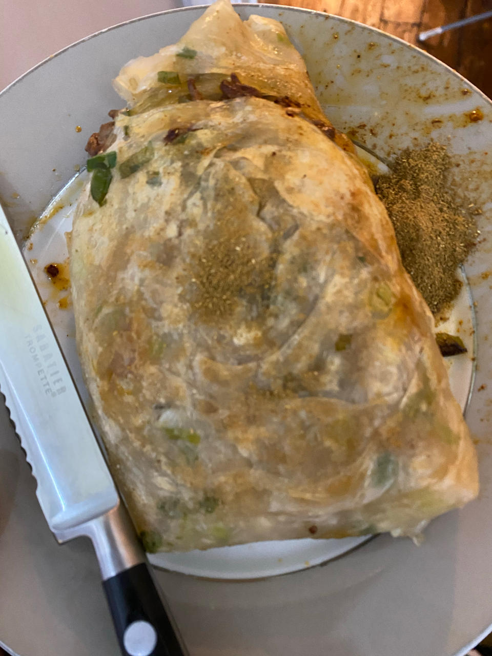 牛肉洋葱手抓饼