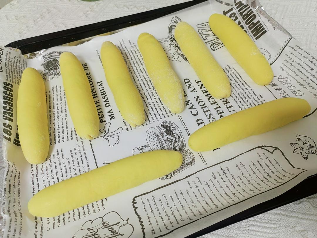 草莓🍓奶油毛毛虫面包/香甜柔软/童年味道