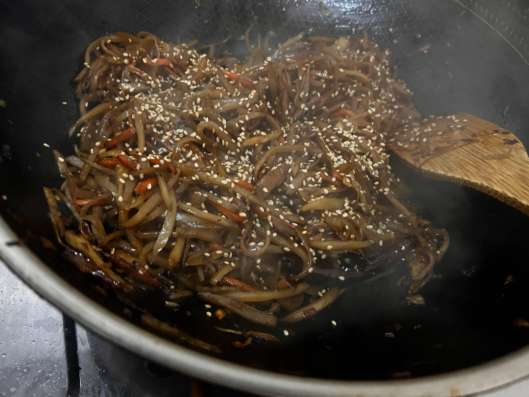 宫廷秘制炒咸菜，老佛爷也爱吃的平民御膳，比肉还香