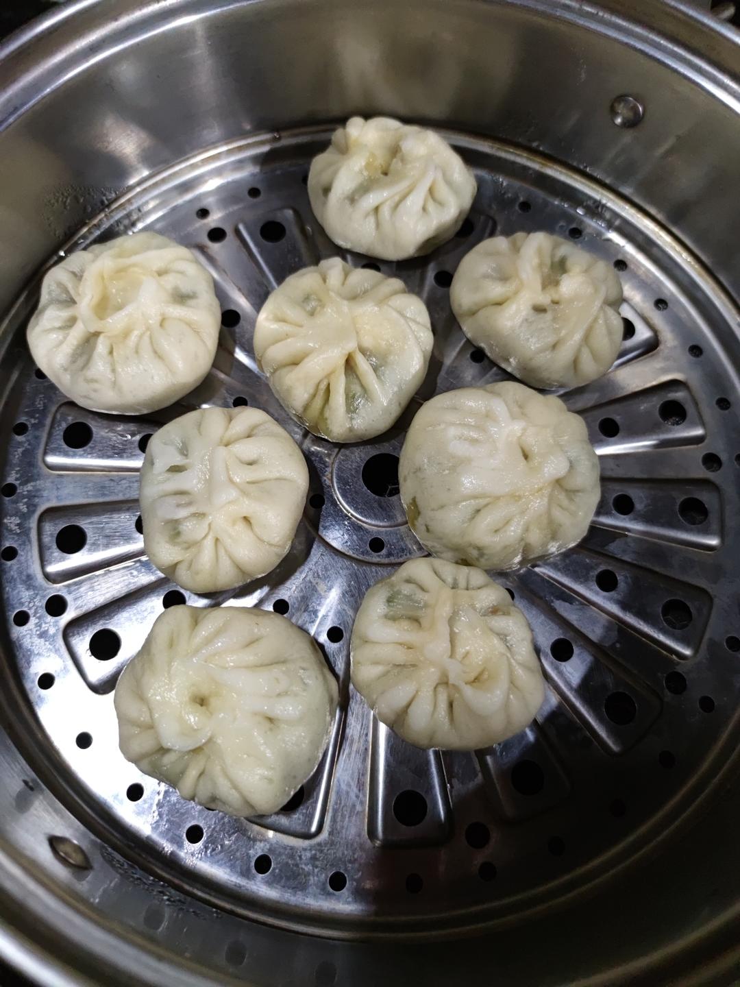 青椒腊肠（腊肉）包的做法