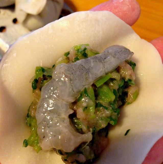 芹菜鲜虾肉沫水饺