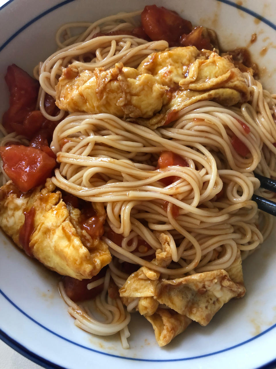 一人食之西红柿鸡蛋面