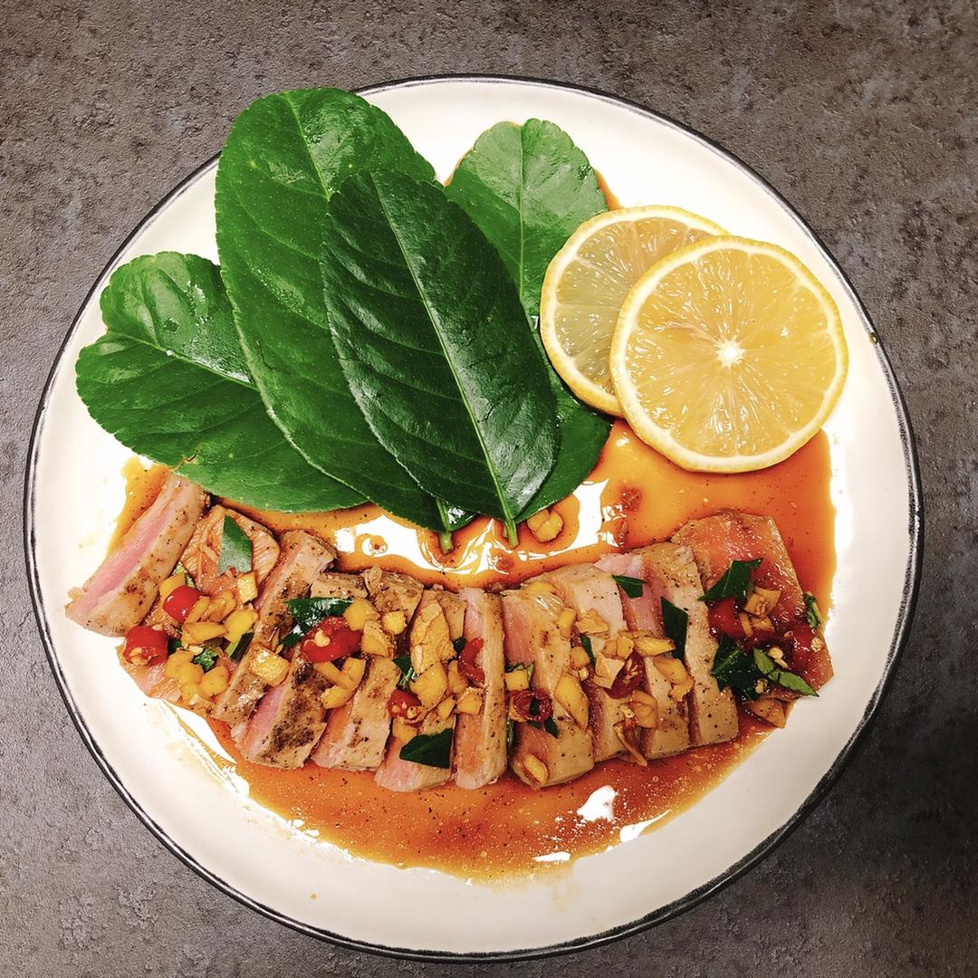 3步香煎金枪鱼（秘制蘸酱）