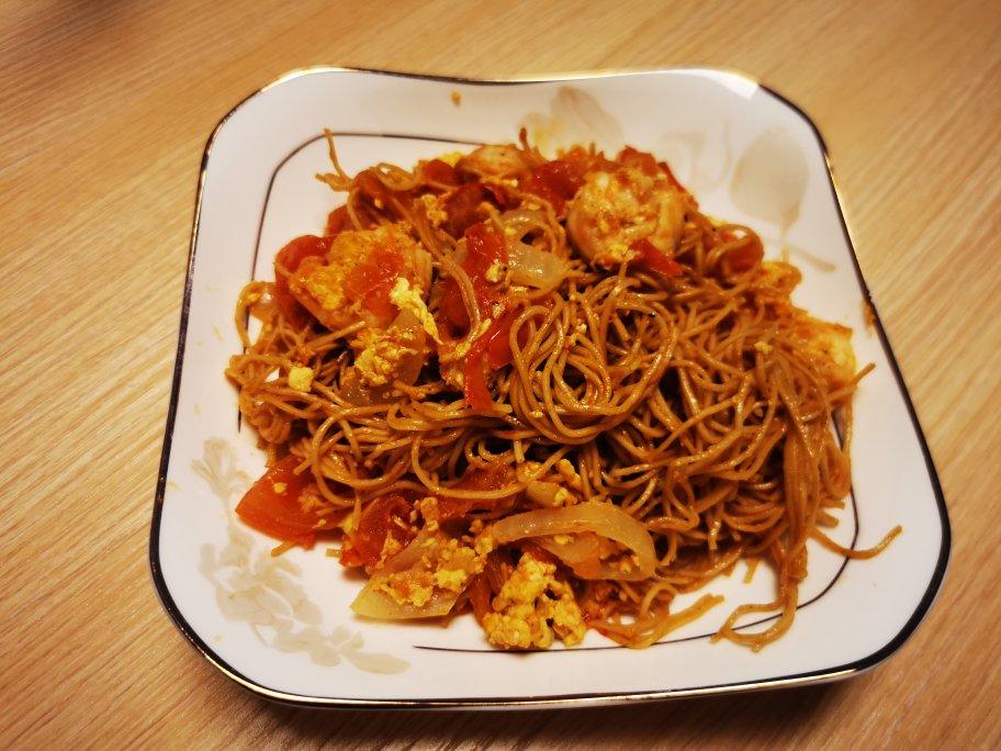 特浓番茄焖虾仁蛋蛋碎虾子面【健康一锅端】