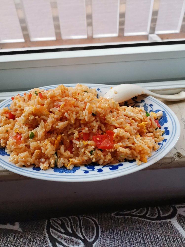 好吃到停不下来的酱油蛋炒饭