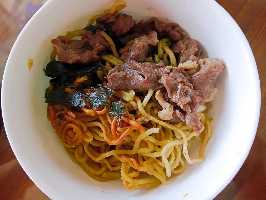 砂锅牛肉（猪肉）面