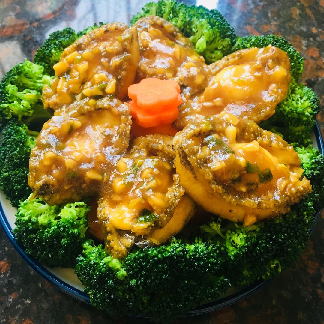 鹅妈妈锅西兰花扣鲍鱼的做法