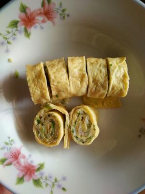 鲜虾鸡蛋卷（宝宝辅食）的做法 步骤8