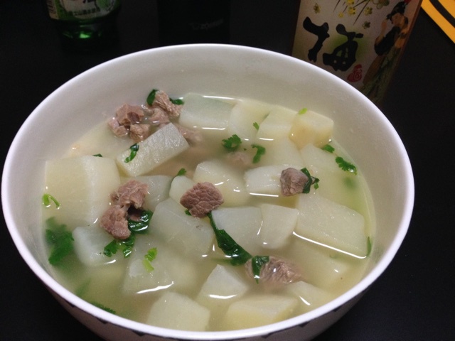 清炖牛肉萝卜汤