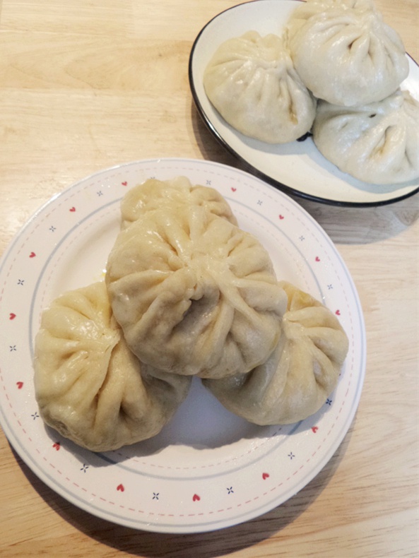 胡萝卜牛肉包子