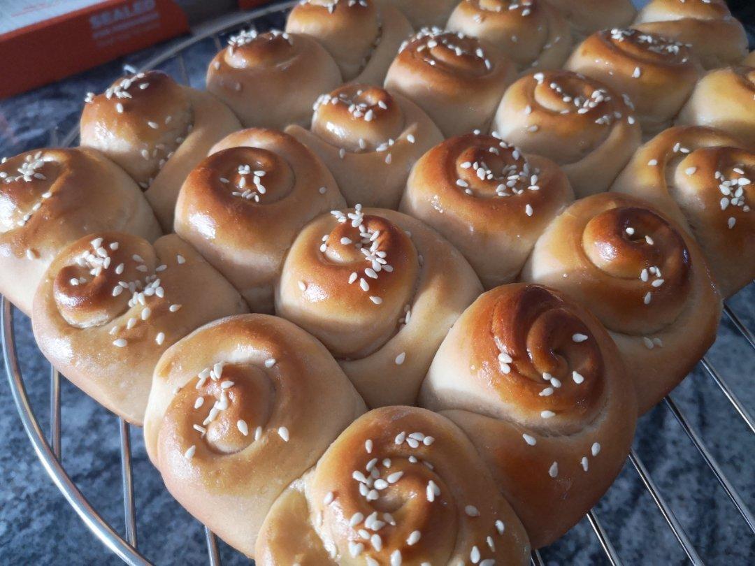 脆底蜂蜜小面包