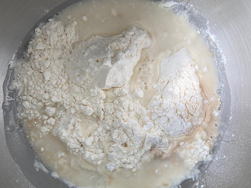 纯奶手撕吐司的做法 步骤1