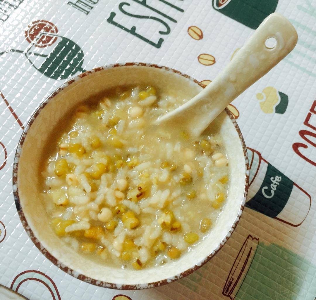 快熟绿豆粥（不用泡米不用高压锅）