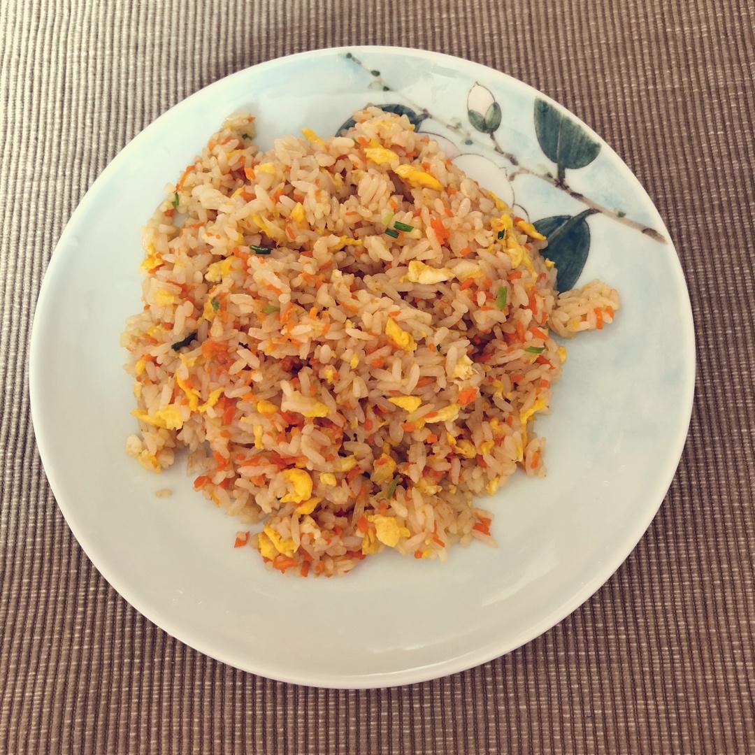 好吃到停不下来的酱油蛋炒饭