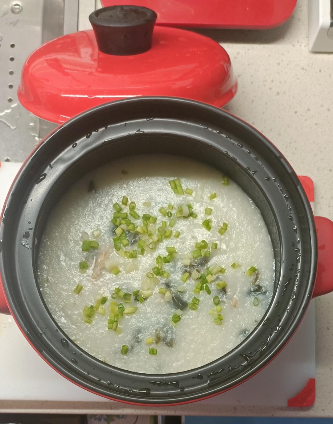 十五分钟快手之香滑皮蛋瘦肉粥(附五分钟电饭煲电压力锅更快捷方法)