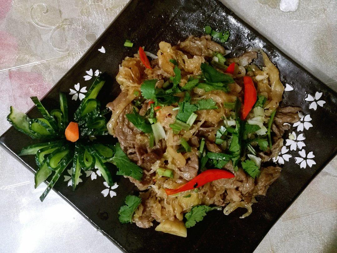 酸菜牛肉