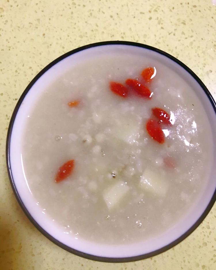 山药薏米茯苓粥